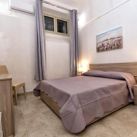 Garden House: Apartments And Rooms For Holidays Palermo Ngoại thất bức ảnh